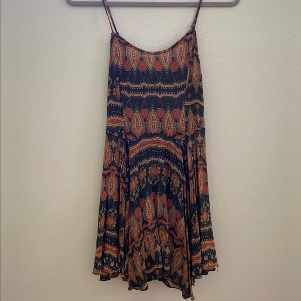 BOHO LACE BACK MINI DRESS - Picture 3 of 4